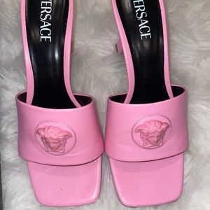 Versace pink heel